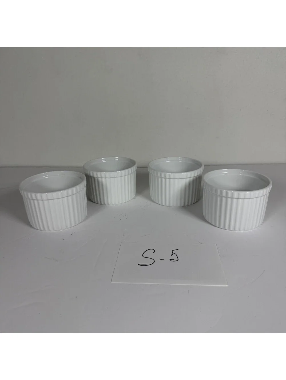 Set of 4 Crate & Barrel White Fluted Porcelain Ramekins S-5